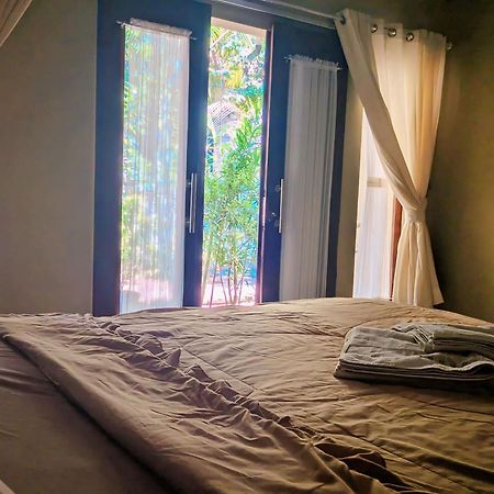 Three V Homestay Kuta  Εξωτερικό φωτογραφία