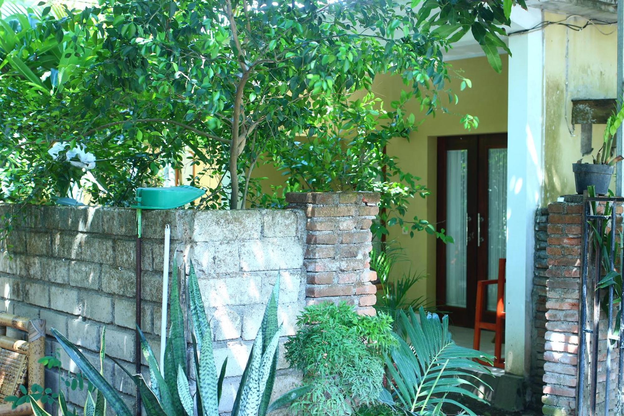 Three V Homestay Kuta  Εξωτερικό φωτογραφία