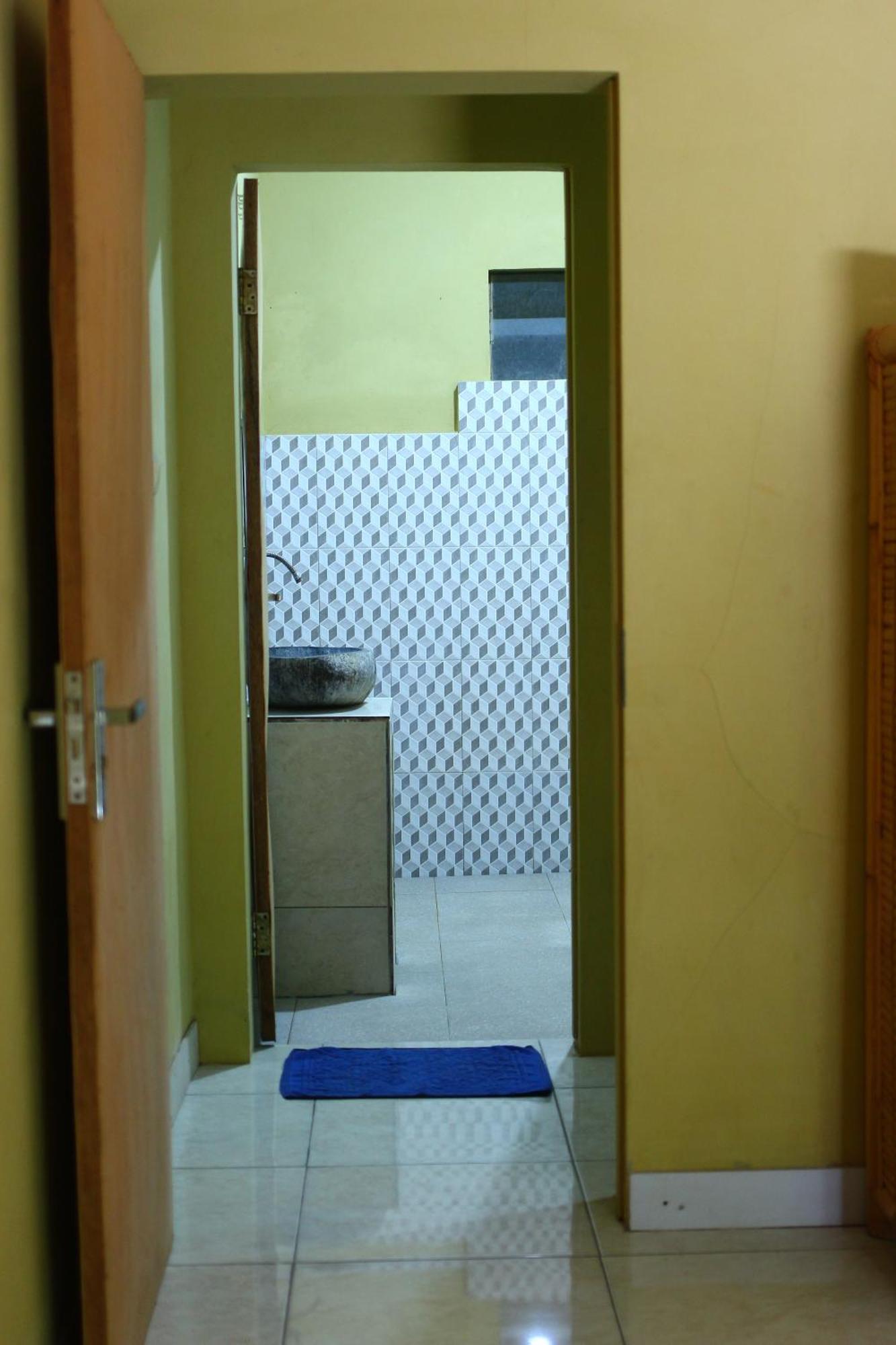 Three V Homestay Kuta  Εξωτερικό φωτογραφία
