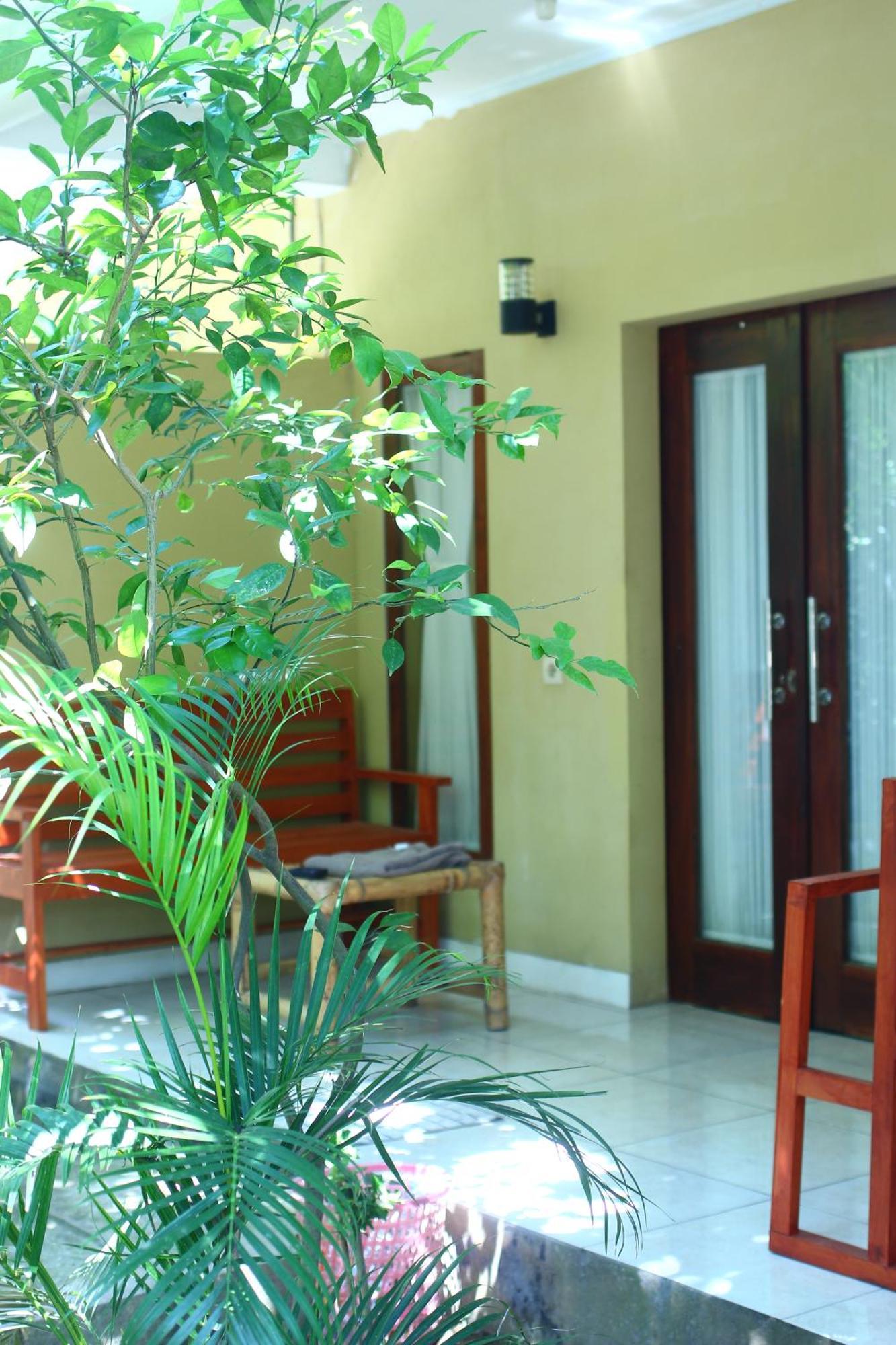 Three V Homestay Kuta  Εξωτερικό φωτογραφία