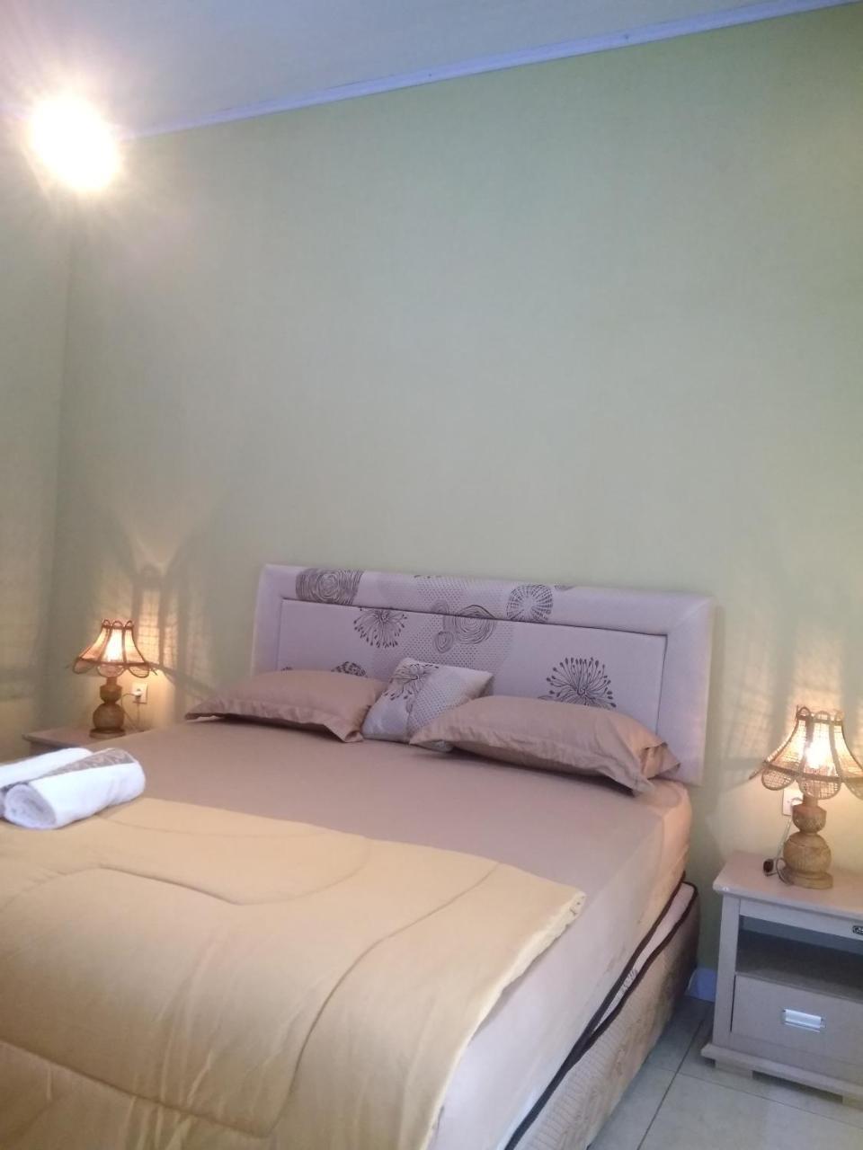 Three V Homestay Kuta  Εξωτερικό φωτογραφία